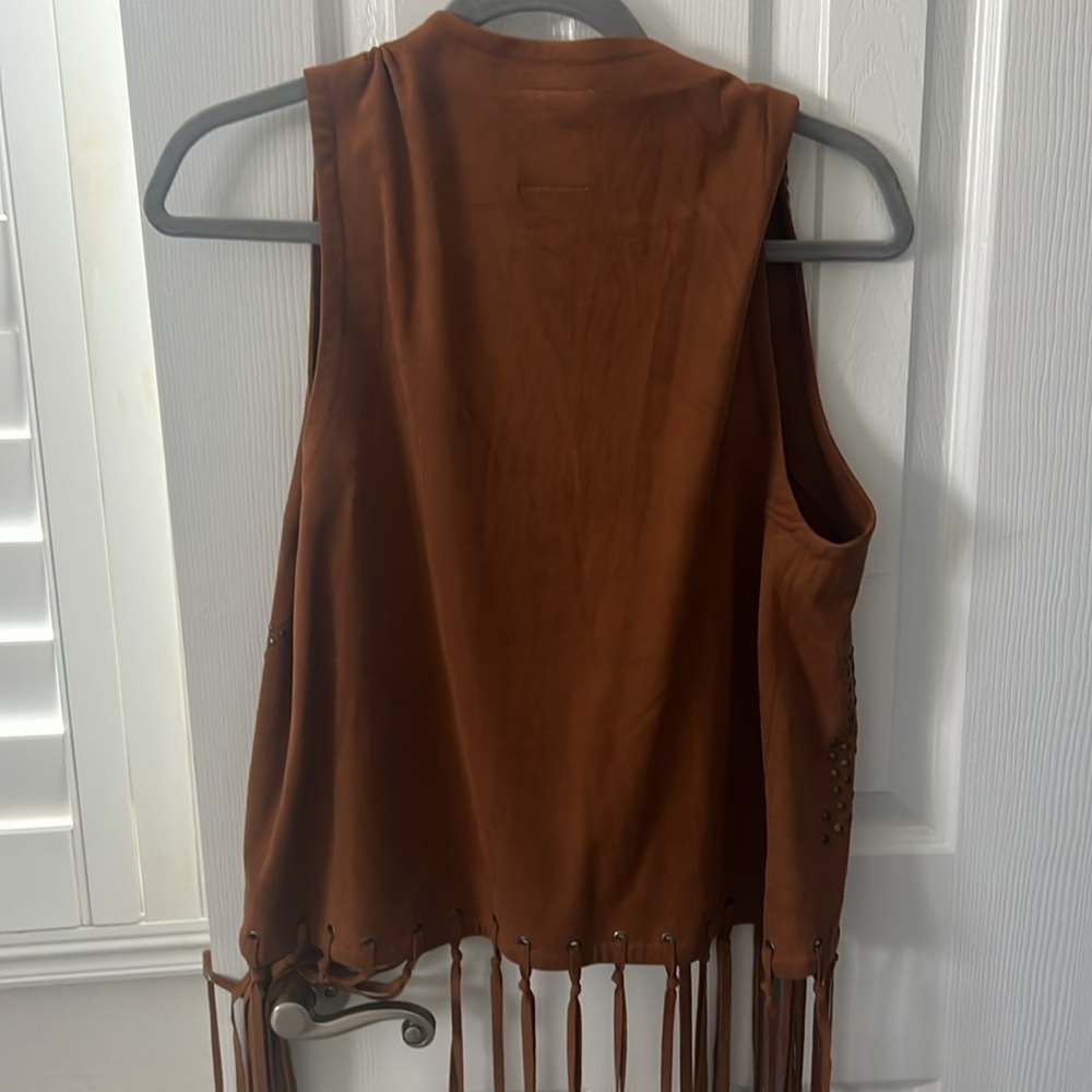 Worn once - Picture 2 of 2